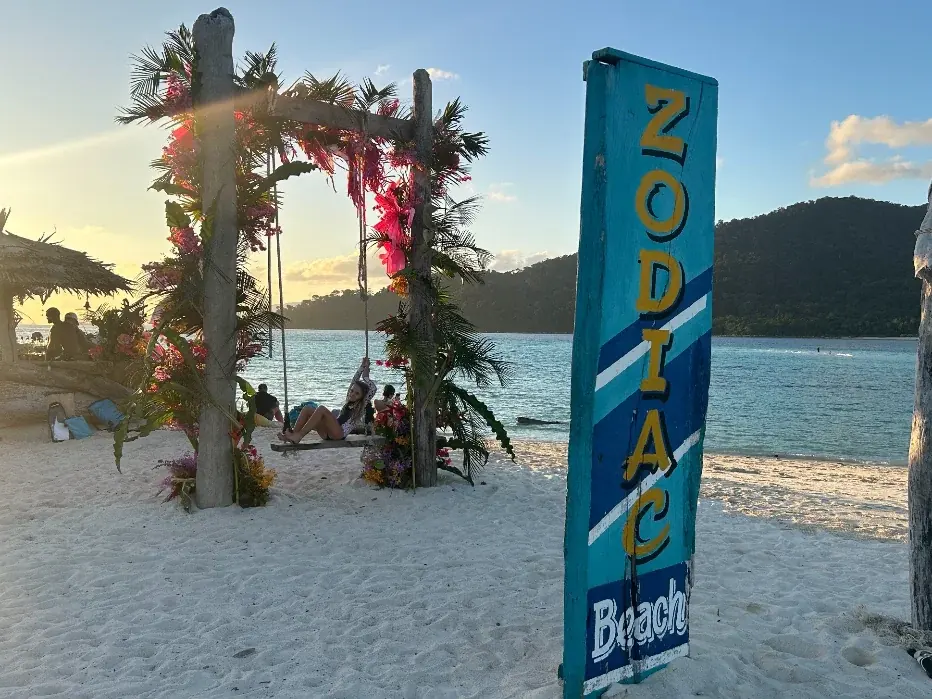 Zodiac Beach Bar — beanbags on Sunrise Beach
