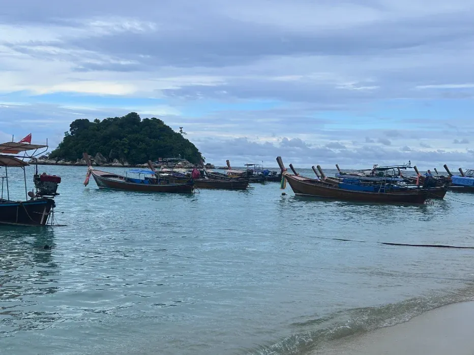 Snorkelling Koh Lipe: An honest local's guide to the best spots, trips, and what to skip on Koh Lipe